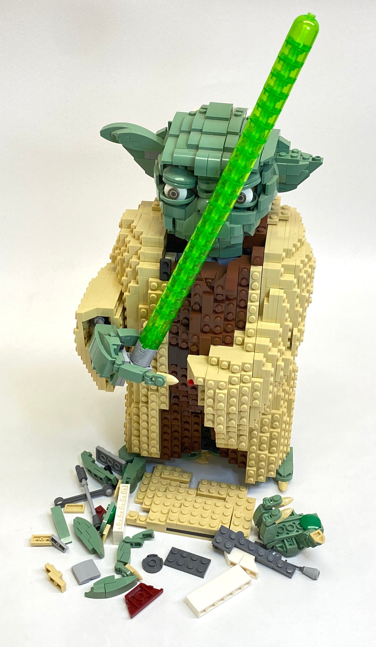 LEGO Star Wars Yoda Sculpture Set #75255 with Instructions As Pictured