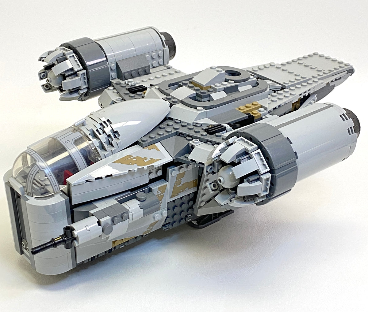 LEGO Star Wars Razor Crest / Mandalorian Bounty Hunter Transport Set #75292 with Instructions As Pictured