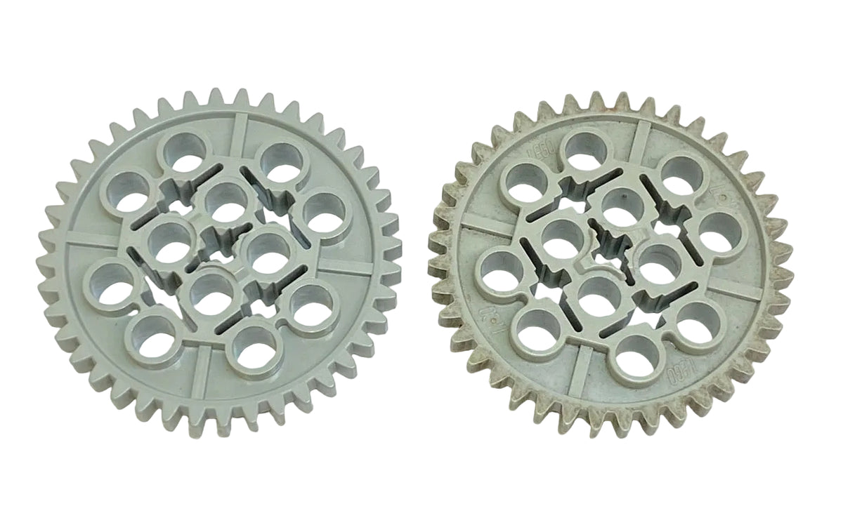 LEGO Technic 40 Tooth Gears Fun Pack of 2 Light Grey (Old Shade)