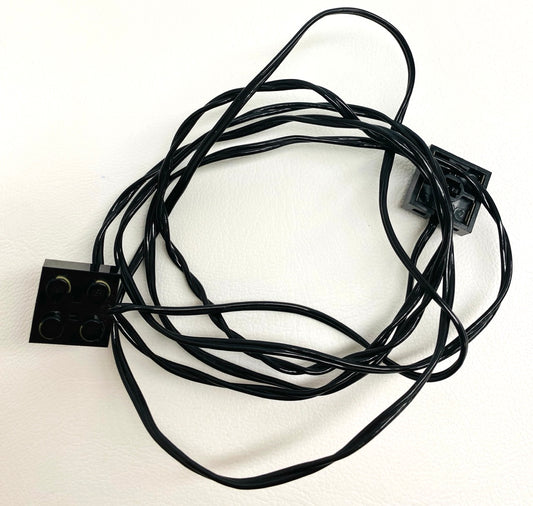 LEGO Vintage Black Wire with Brick Ends (Approx 130cm / 160 studs)