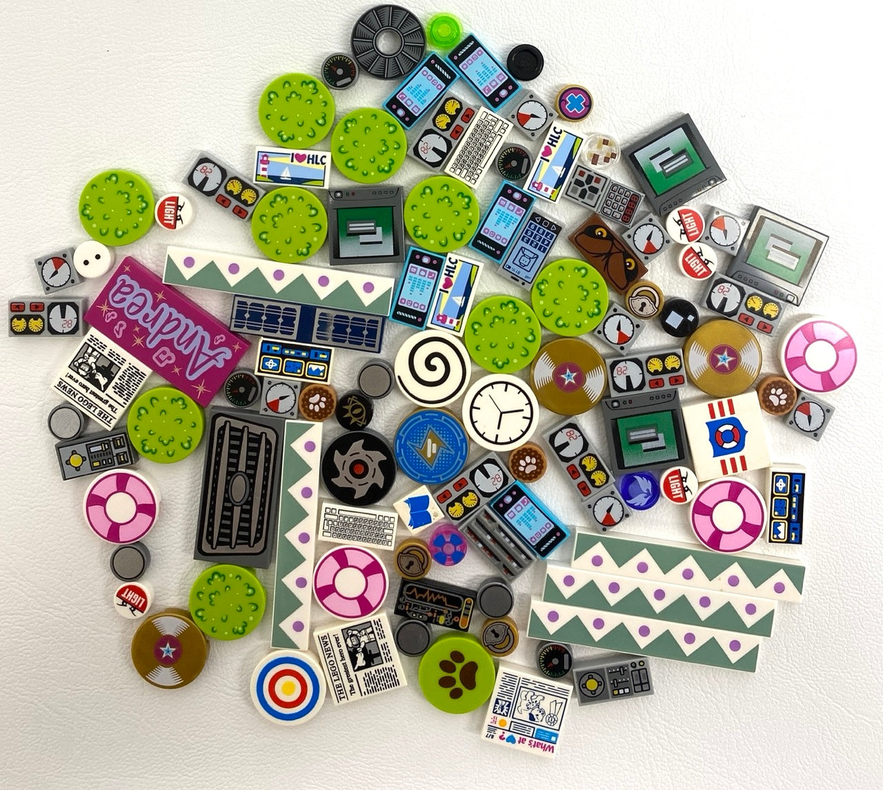 LEGO Printed Tiles Mixed Fun Pack