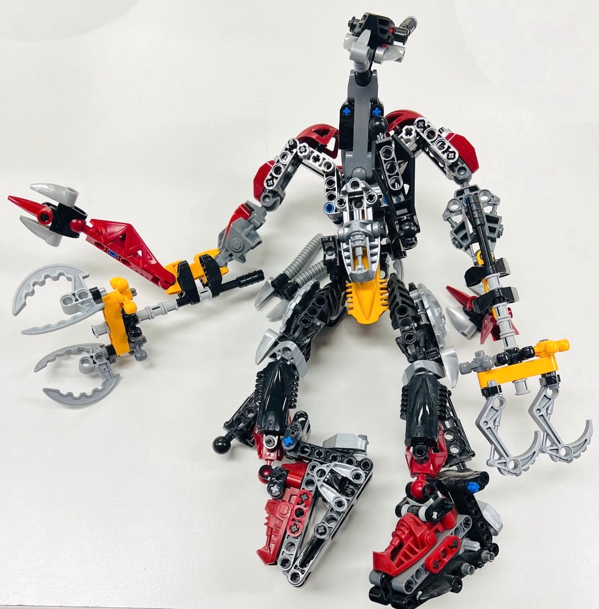 LEGO Bionicle Voporak Set #10203 (As Pictured)