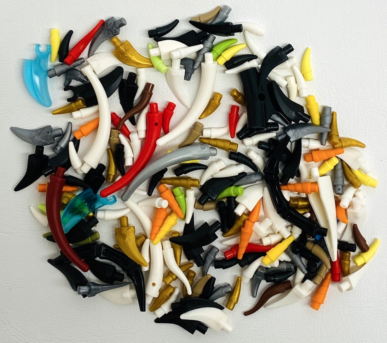 LEGO Animal Claws / Horns / Tails / Teeth Mixed Pack