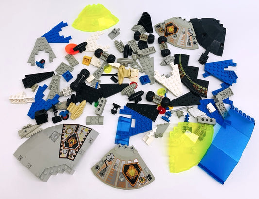 LEGO Classic Space Fun Pack Mixed Pieces