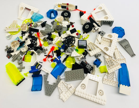 LEGO Classic Space Fun Pack Mixed Pieces