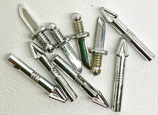 LEGO Chrome Silver Weapons Pack Knives and Harpoons/Darts/Arrows