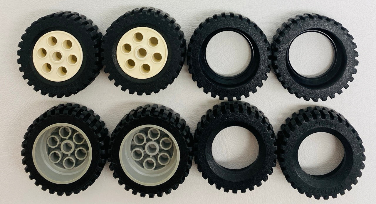 LEGO Vintage Technic Wheel 30mm Mixed Fun Pack