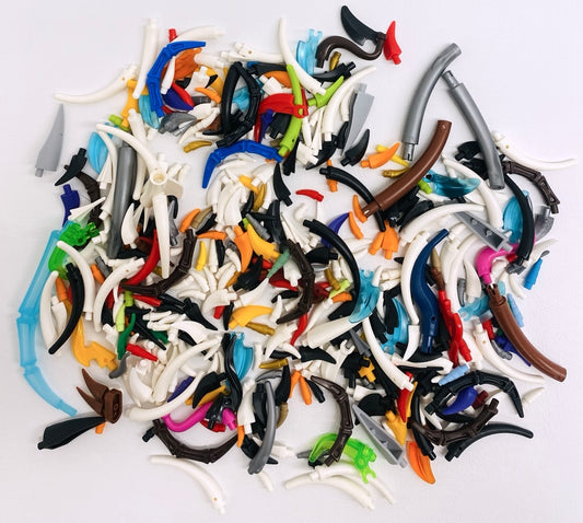 LEGO Animal Claws / Horns / Tails / Teeth Mixed Pack