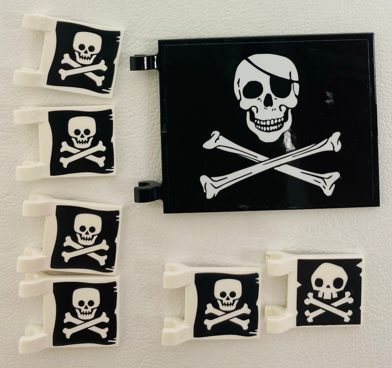 LEGO Flags Fun Pack Mixed Types Pirates