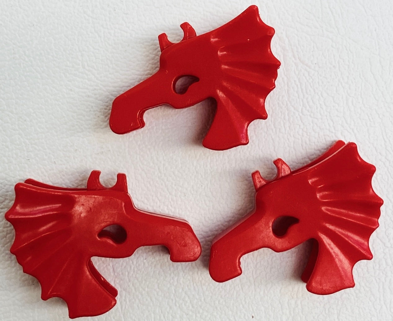LEGO Castle Animal Horse Armour Helmets Pack of 3 Red Dragon