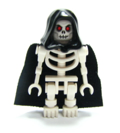 LEGO Castle Skeleton Warrior Minifigure