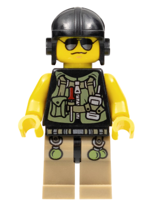 LEGO Dino Hero Minifigure